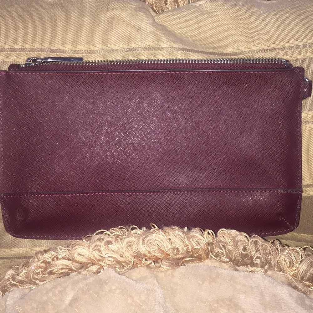 Karl Lagerfeld Wristlet - Picture 8 of 8